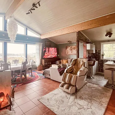 Holiday home Stunning Home In Vevang