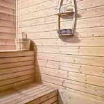 Дом отдыха Cozy In With Sauna Vevang